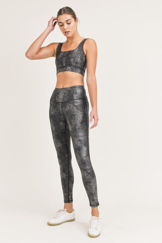 Metallic Black Grey Snake - Full Set