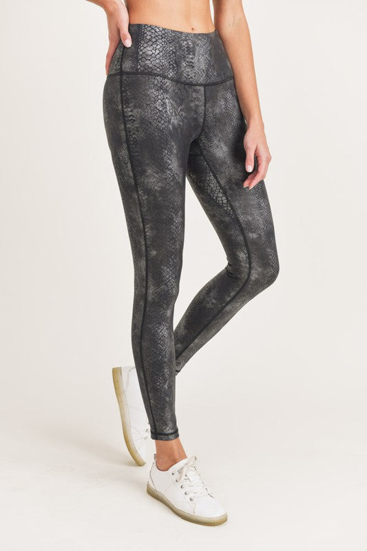 Metallic Black Grey Snake - Full Set
